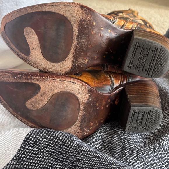 Corral boots - Picture 2 of 6